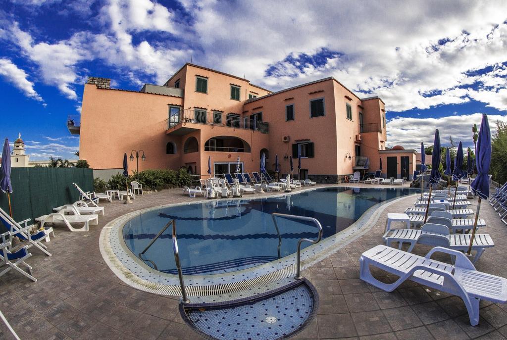 Hotel Terme Rosaleo Casamicciola Terme Exterior photo